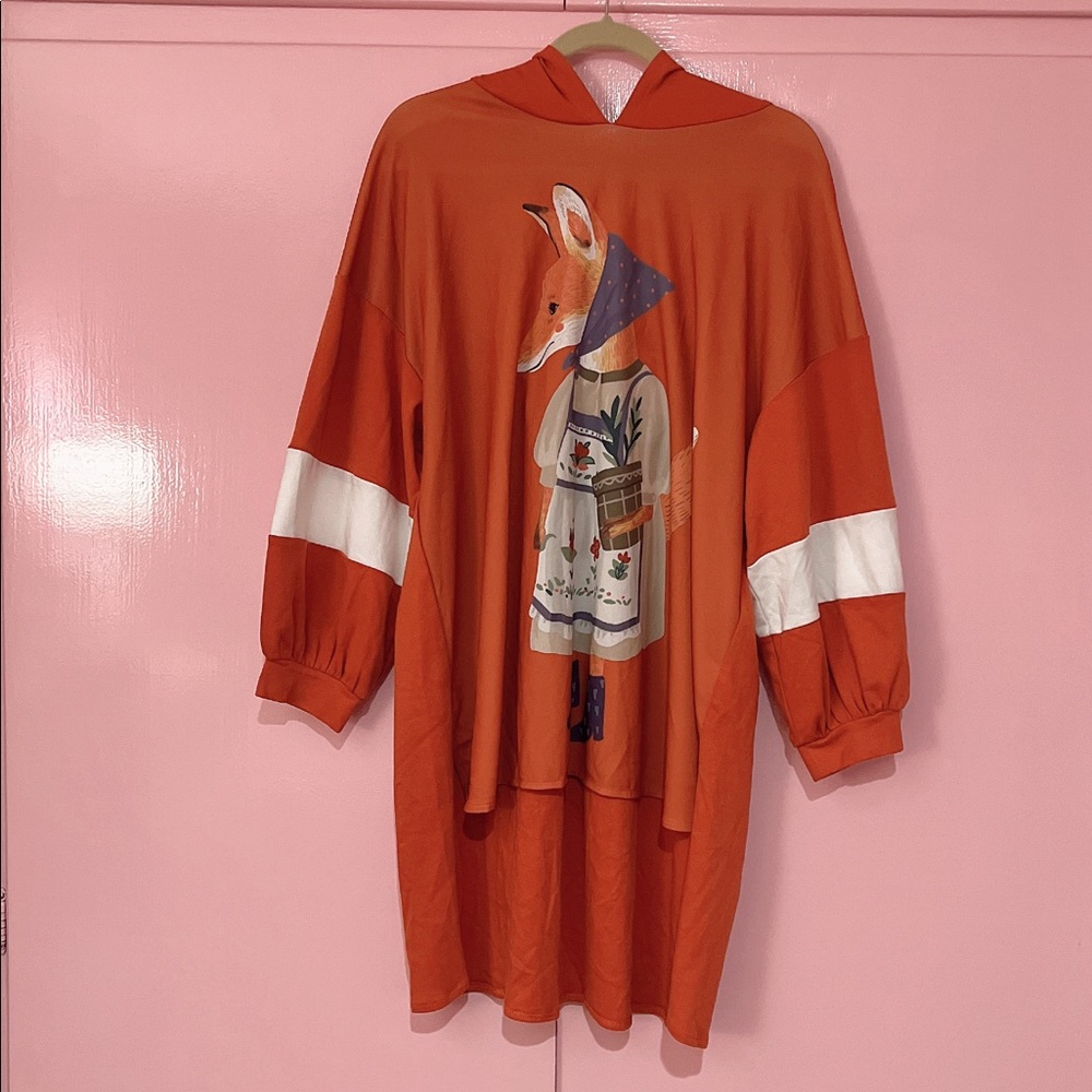 Fox 🦊 hoodie top